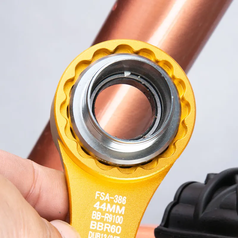 6-in-1 BB-Schlüssel DUB Fahrra – Bottom Bracket Press Bewertung und Preis